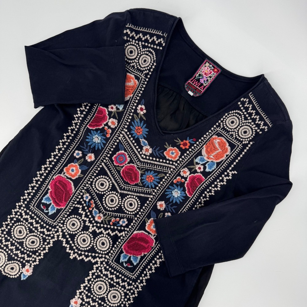 JWLA Johnny Was Black Embroidered Tunic Top Boho 3/4 Sleeve Small 3718JW